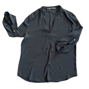 Zara - Black basic Blouse - Size L